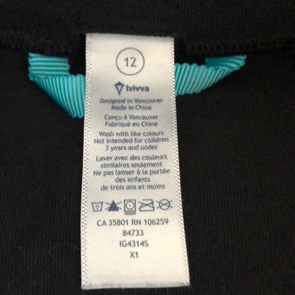 Girls iviva yoga zip up and lined shorts. - Picture 3 of 3